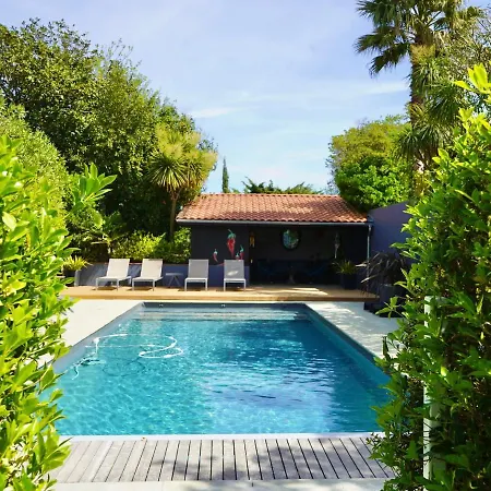 Couette-café La D'arbolateia Piscine&spa Bidart