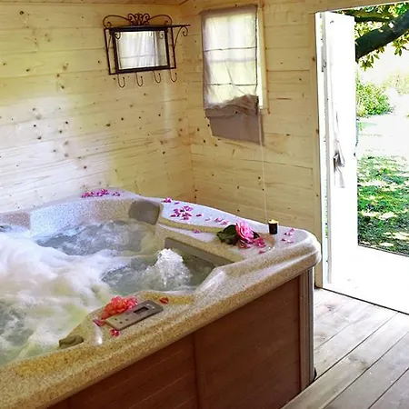 La D'arbolateia Piscine&spa Couette-café *
