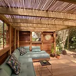 Bed & Breakfast Cabane Romantique A Bidart, Proche Ocean 3*
