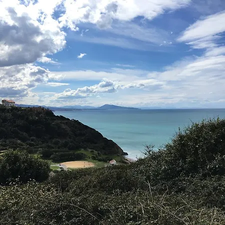 Cabane Romantique A Bidart, Proche Ocean